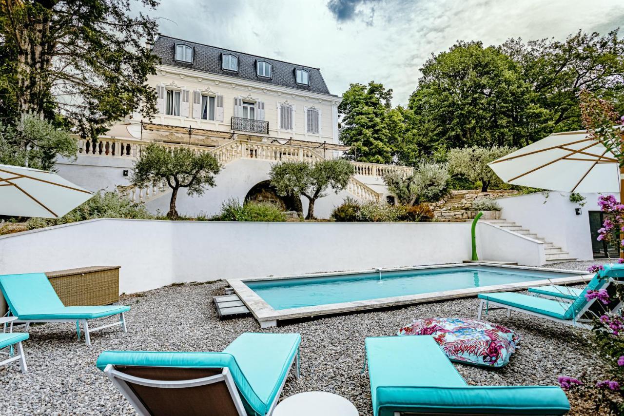 Manoir D'Amaury - Chambres D'Hotes Gréoux-les-Bains Exterior foto
